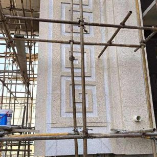 邯郸 黄金麻花岗岩别墅外墙干挂回纹造型效果