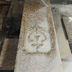 邯郸 黄金麻花岗岩异形加工雕刻栏杆大柱