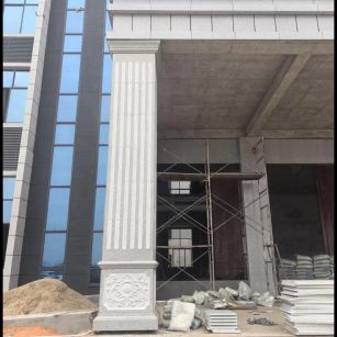 邯郸 芝麻白光面花岗岩门楼大柱（罗马柱）配雕花底座