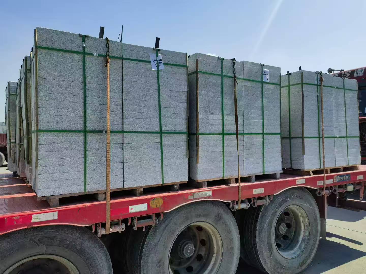 邯郸芝麻白花岗岩出货日常地铺石