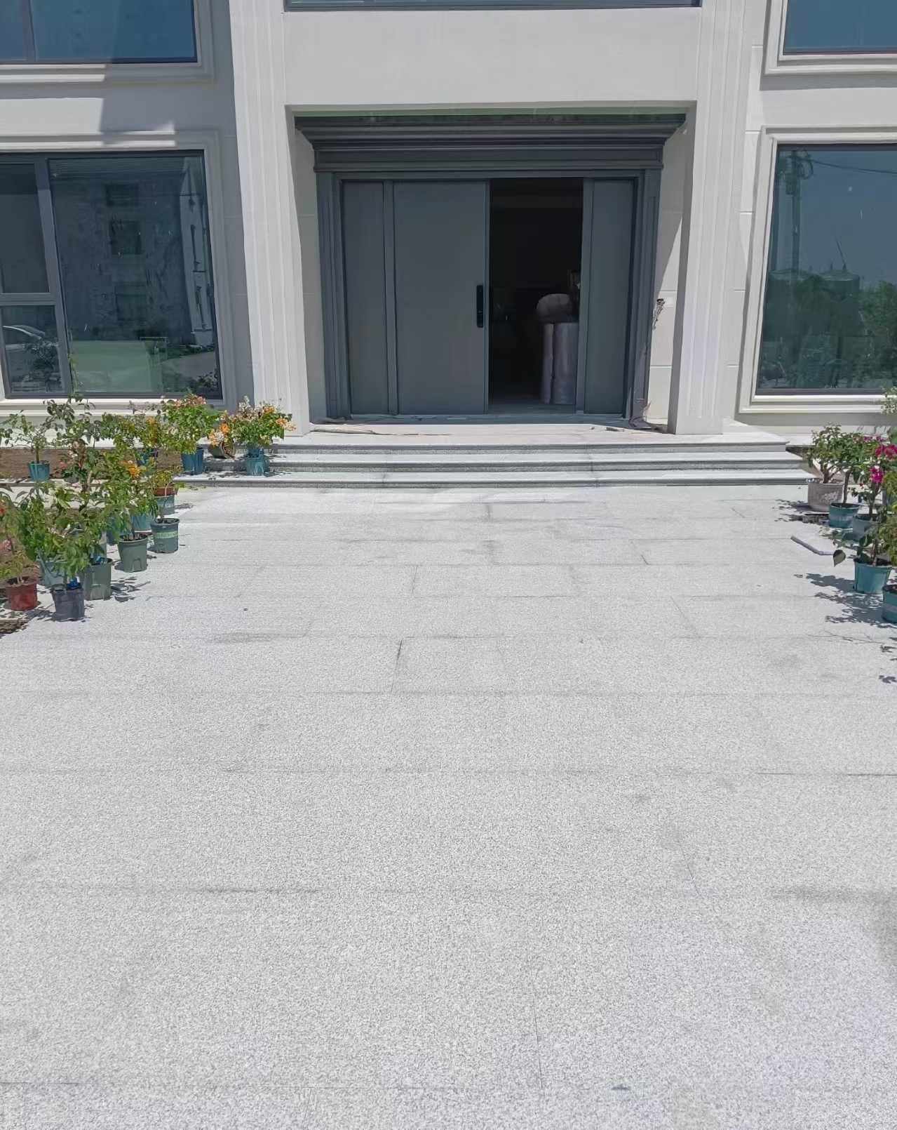 邯郸 芝麻白花岗岩地铺石地面铺装