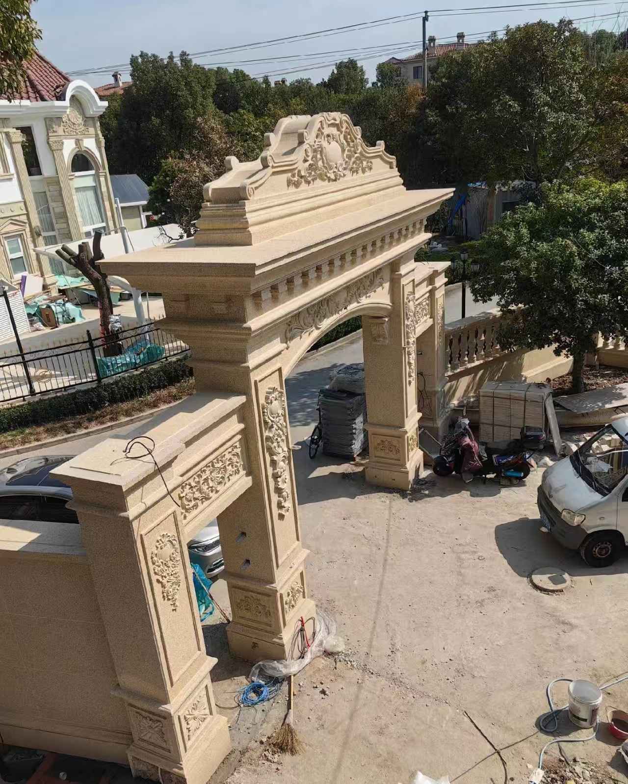 邯郸 黄金麻荔枝面花岗岩别墅门楼