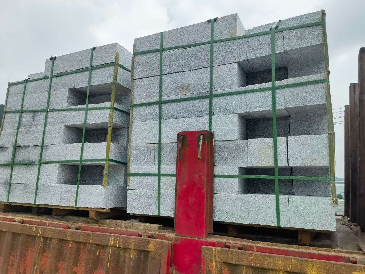 邯郸 芝麻白花岗岩路沿石，平石，路侧石，马路牙子，路缘石，立缘石，平缘石等