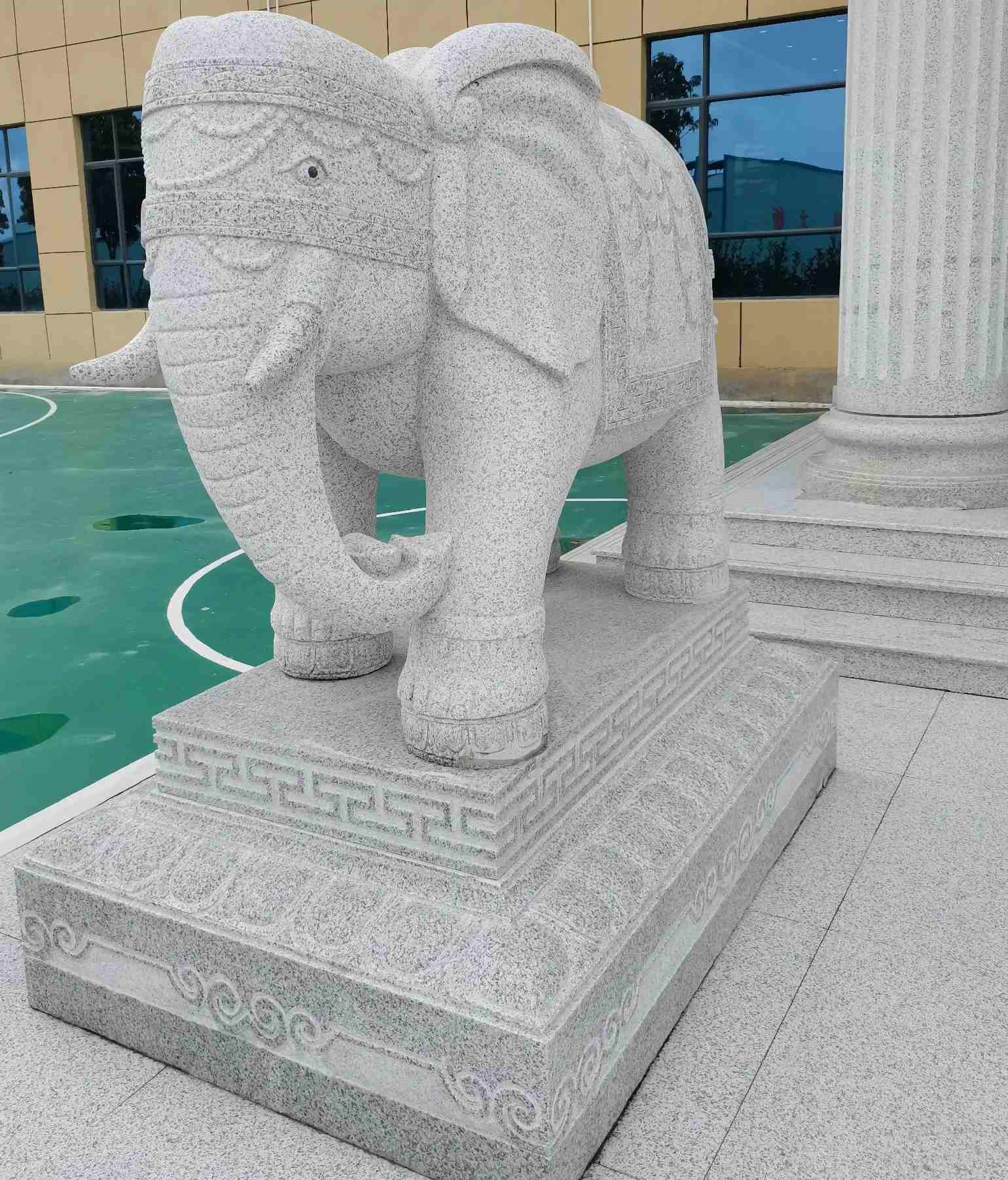 邯郸 白麻花岗岩动物异形石雕-大象
